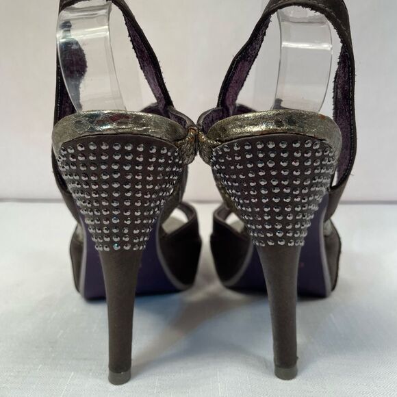 Gray Sandals 4.5” Heels with Rhinestone Detailing size 36.5 NWOT - Picture 5 of 7